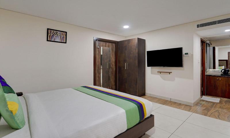 Treebo Vetri Supreme Residency image