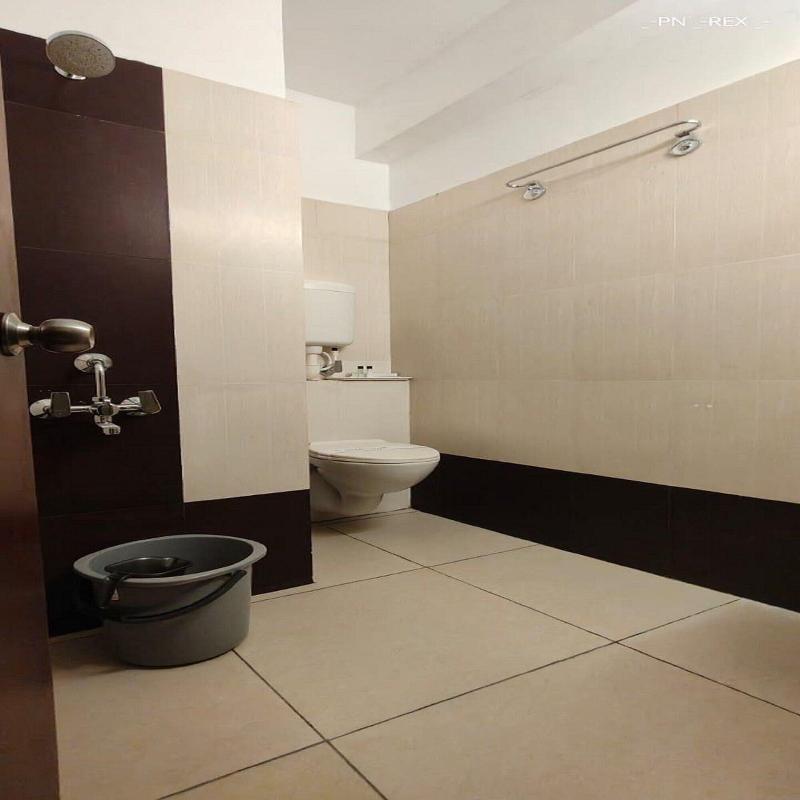 Royal Luxe Business Class Hotel image