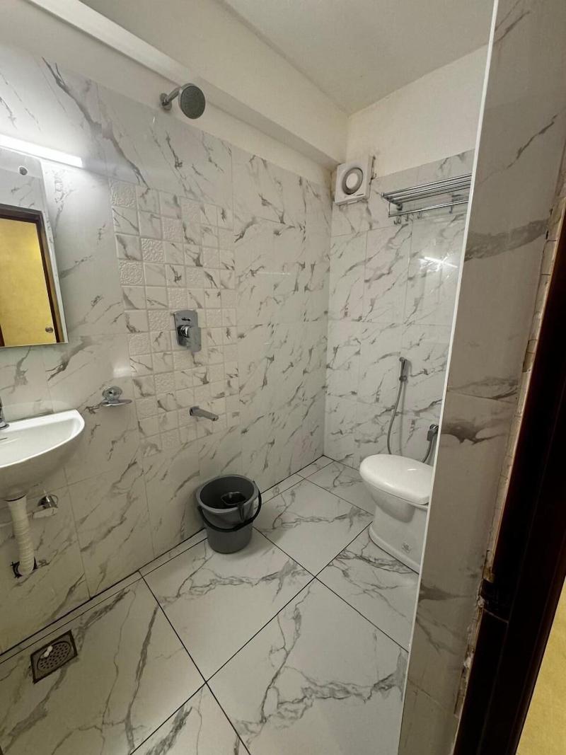 Royal Luxe Business Class Hotel image