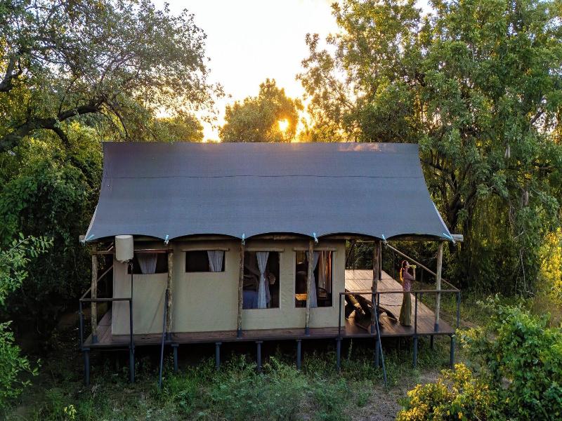 Camp Sabali Safaris