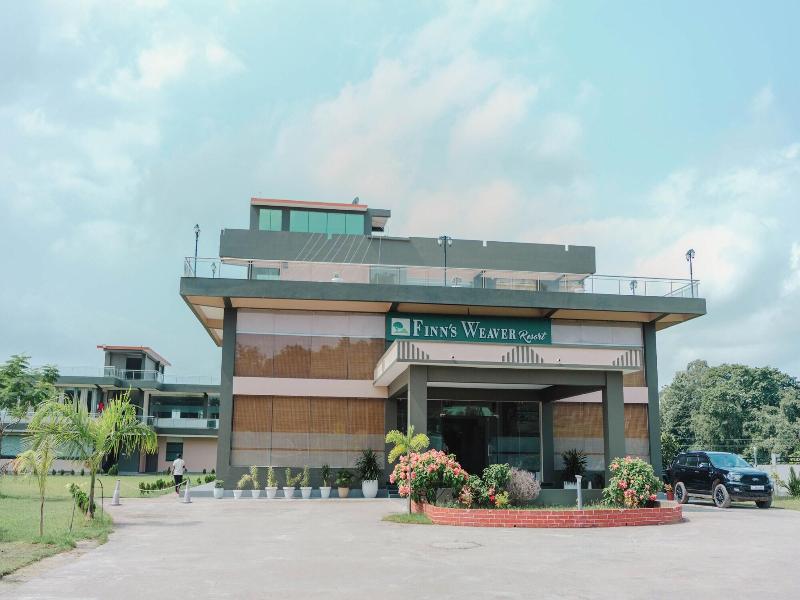 Finns Weaver Resort Kaziranga