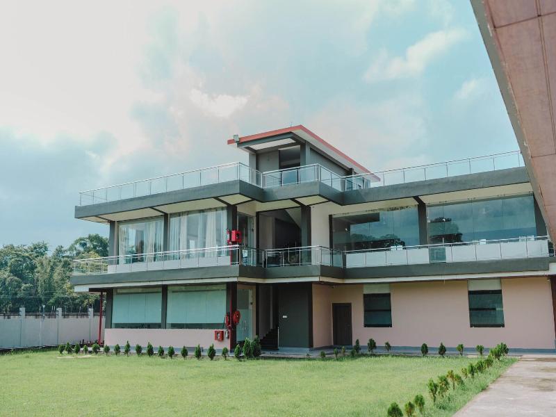 Finns Weaver Resort Kaziranga