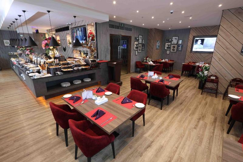 Fortis Hotel image