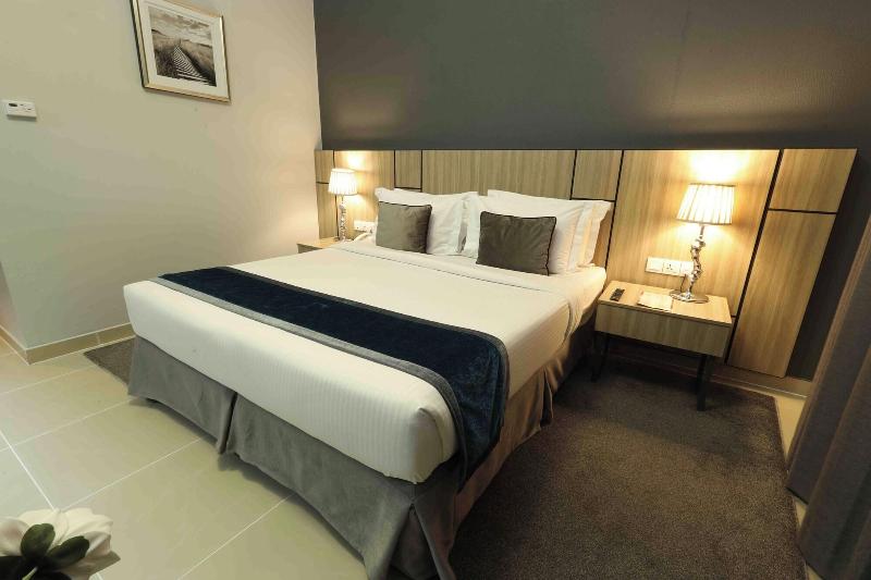 Fortis Hotel image