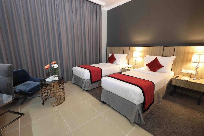 Fortis Hotel image