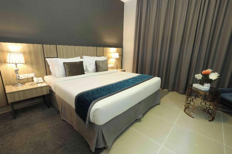 Fortis Hotel image