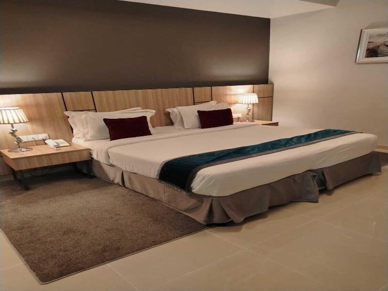 Fortis Hotel image