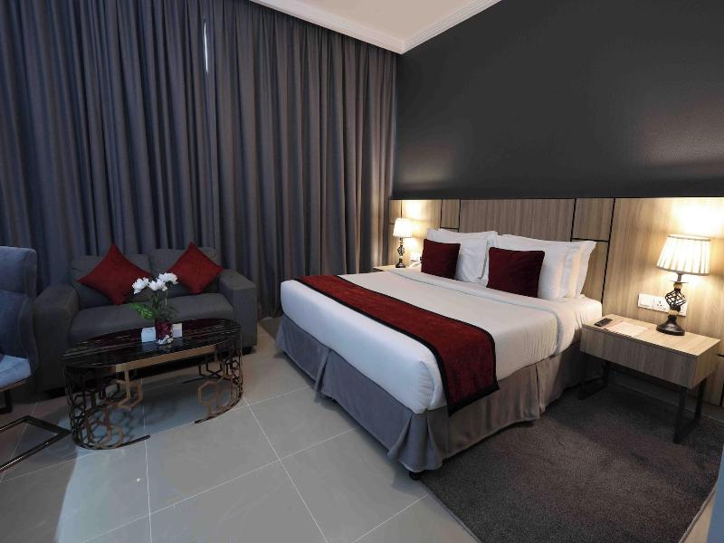 Fortis Hotel image