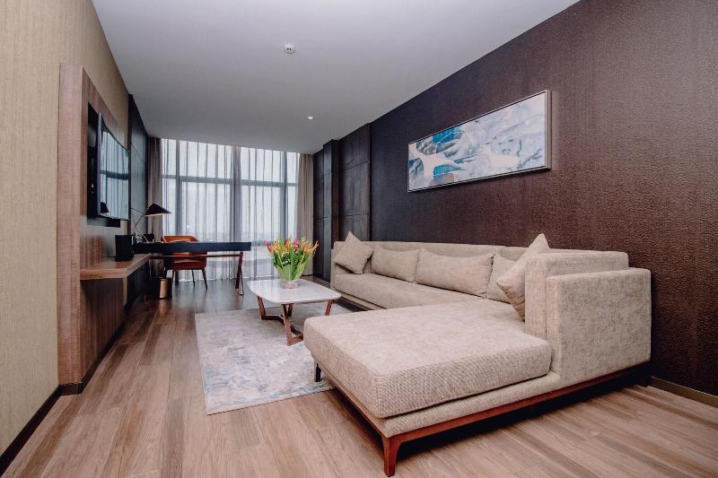 Cika Golden Hotel And Suites image