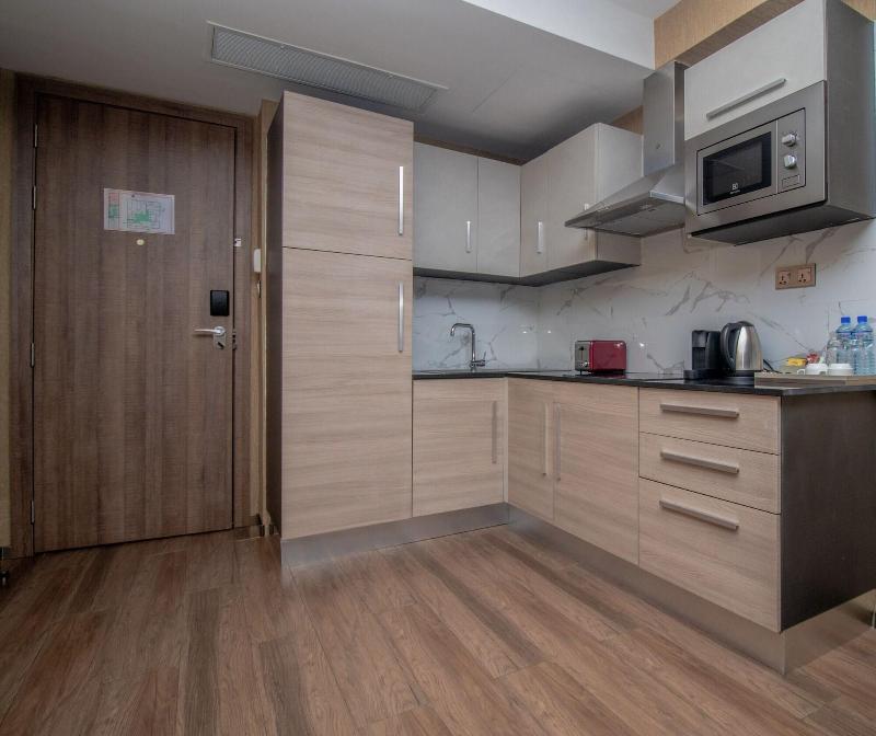 Cika Golden Hotel And Suites image