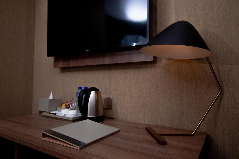 Cika Golden Hotel And Suites image