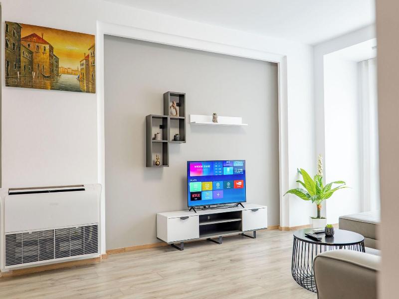 Kalpazo Home Tirana 21 image