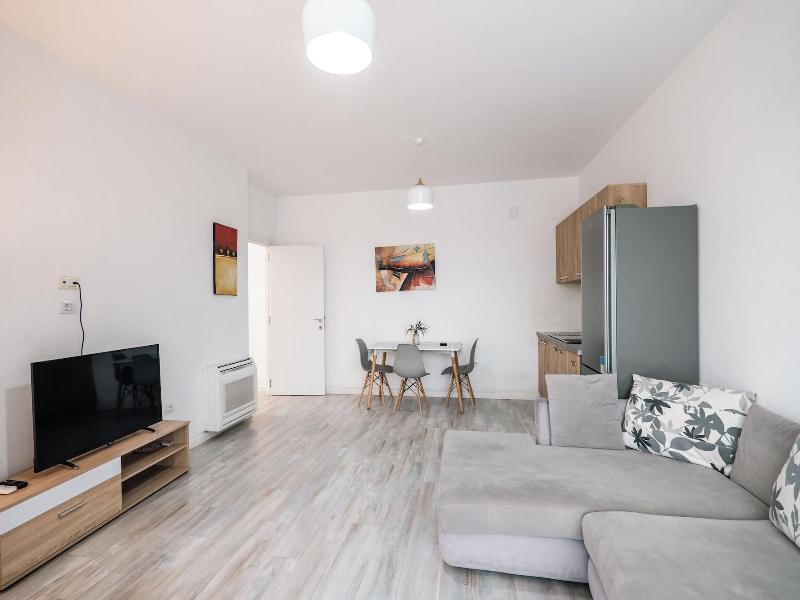 Kalpazo Home Tirana 21 image