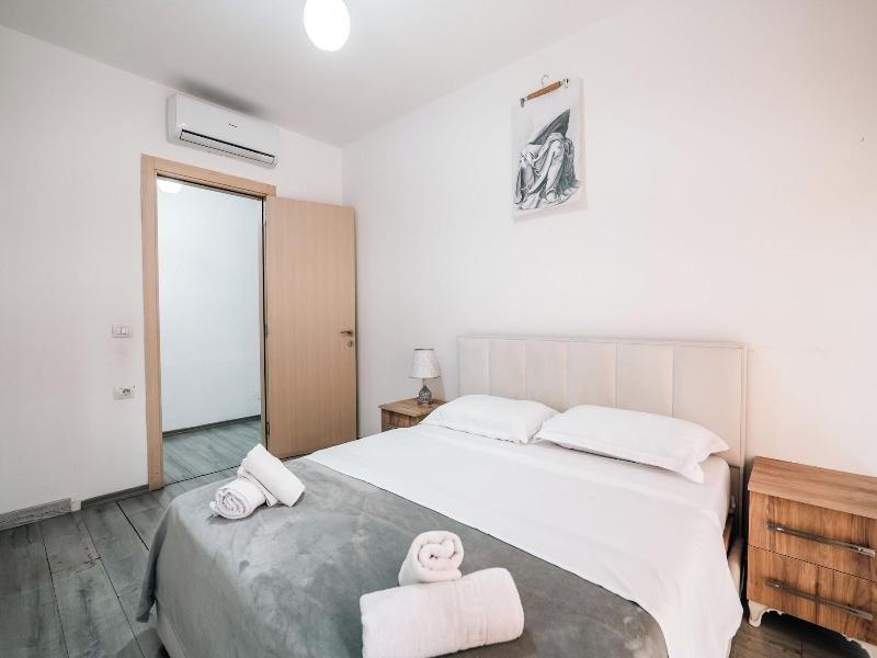 Kalpazo Home Tirana 21 image