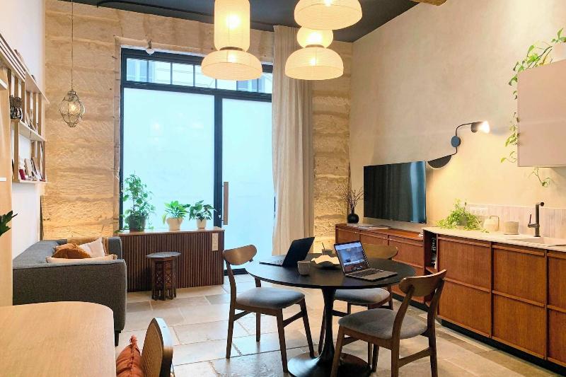 Home Chic Home Les Suites De La Coma Die image