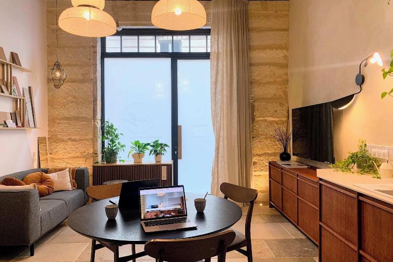 Home Chic Home Les Suites De La Coma Die image