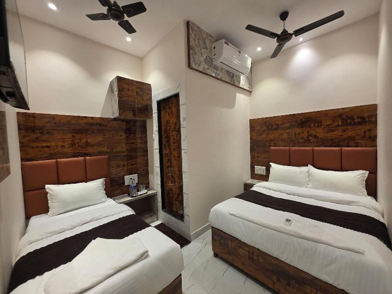 Hotel Powai Palace image
