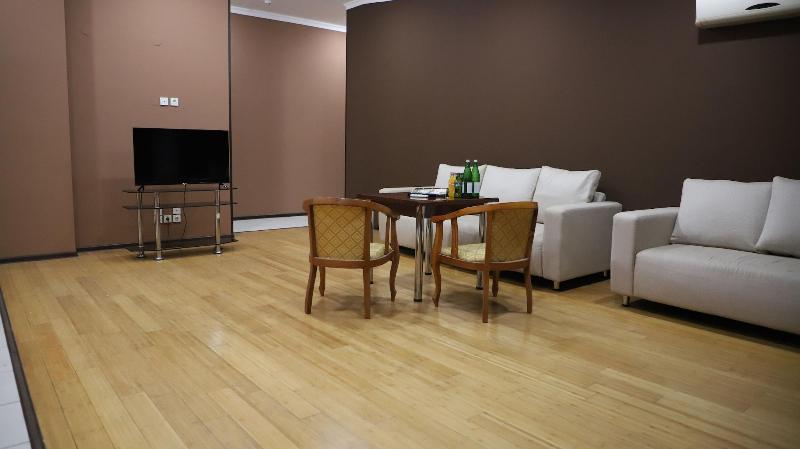 Grand Avenue Hotel image
