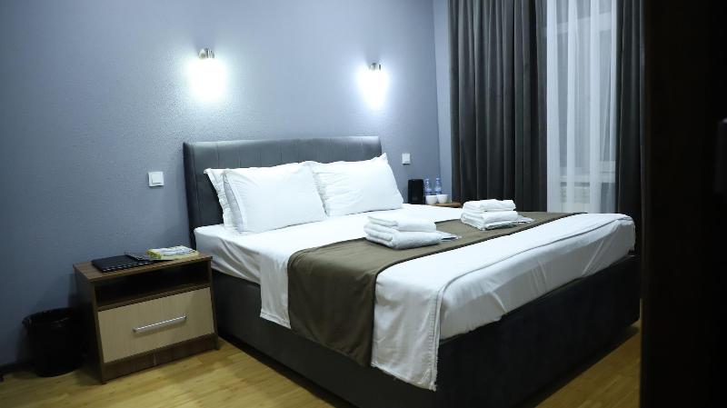 Grand Avenue Hotel image