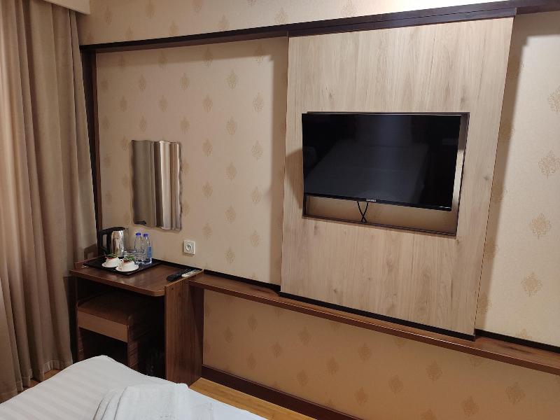 Grand Avenue Hotel image
