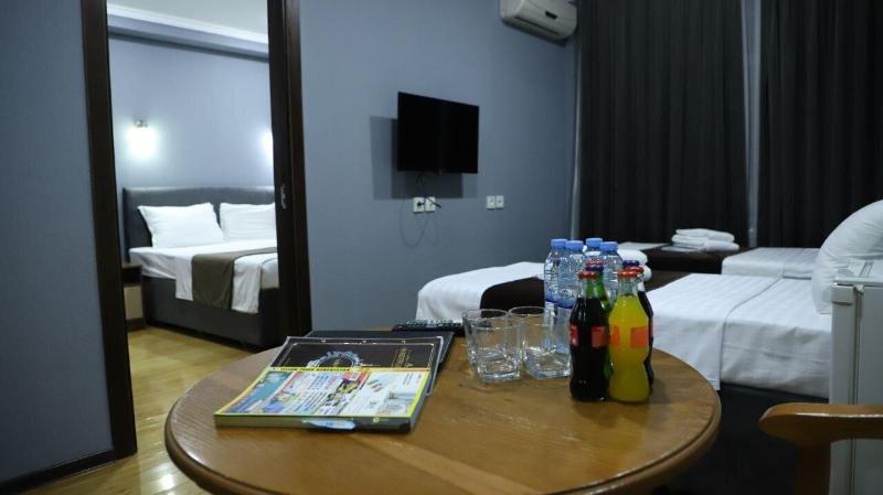 Grand Avenue Hotel image