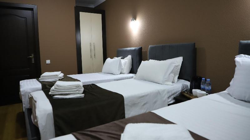 Grand Avenue Hotel image