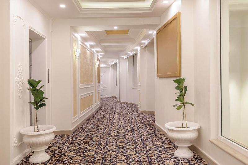 Le Glamour Luxury Resort And Wellness Spa Pvt Ltd image