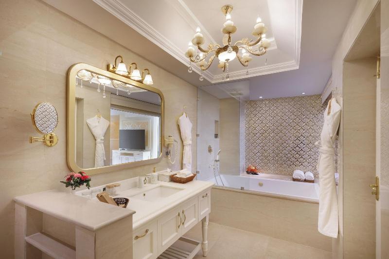 Le Glamour Luxury Resort And Wellness Spa Pvt Ltd image