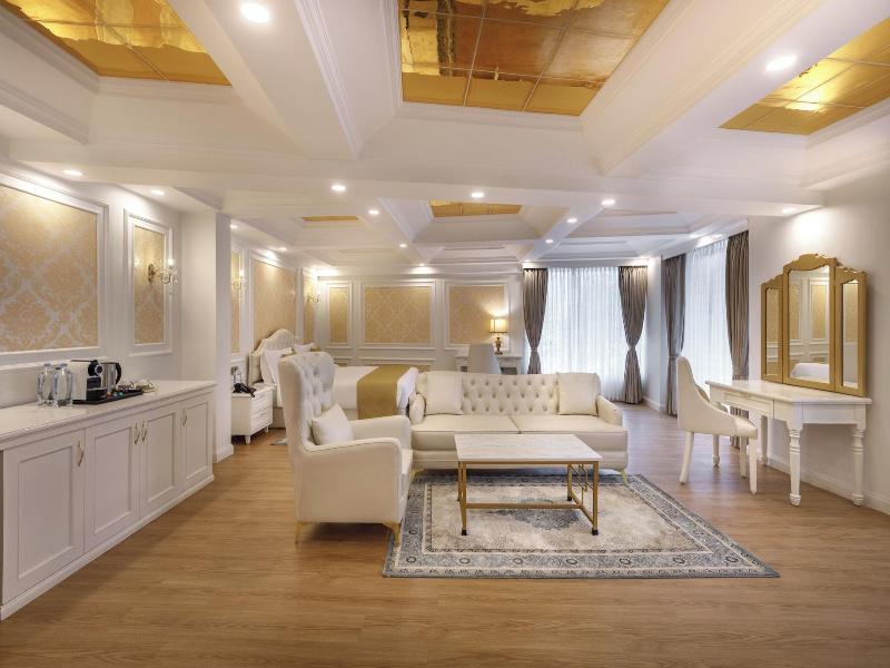 Le Glamour Luxury Resort And Wellness Spa Pvt Ltd image