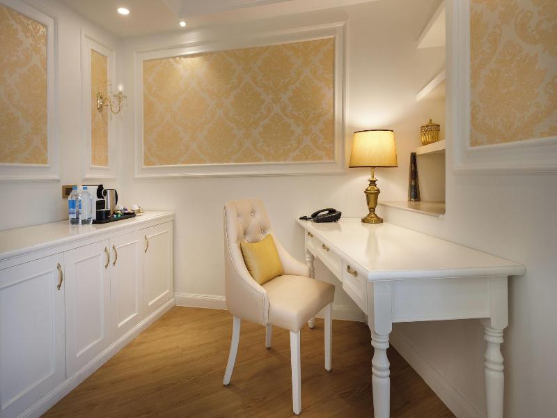 Le Glamour Luxury Resort And Wellness Spa Pvt Ltd image