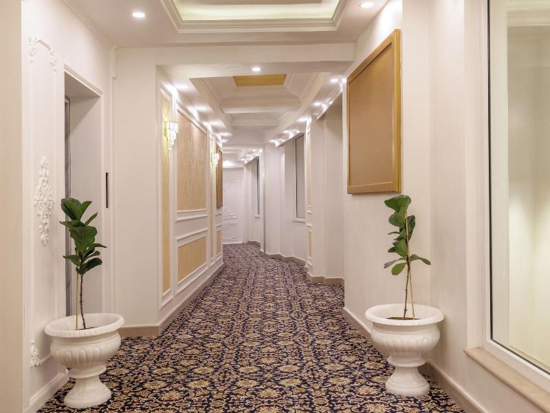 Le Glamour Luxury Resort And Wellness Spa Pvt Ltd image