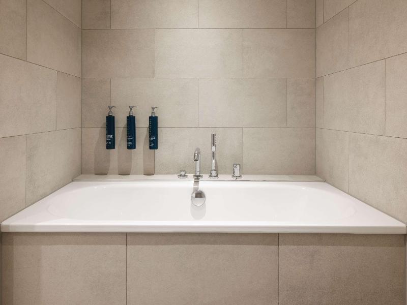 Hilton Leeds City image