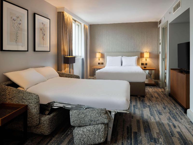 Hilton Leeds City image