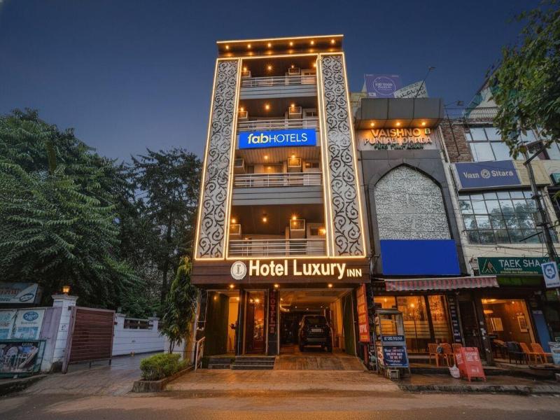 Fabhotel Luxury Inn Adarsh Nagar image
