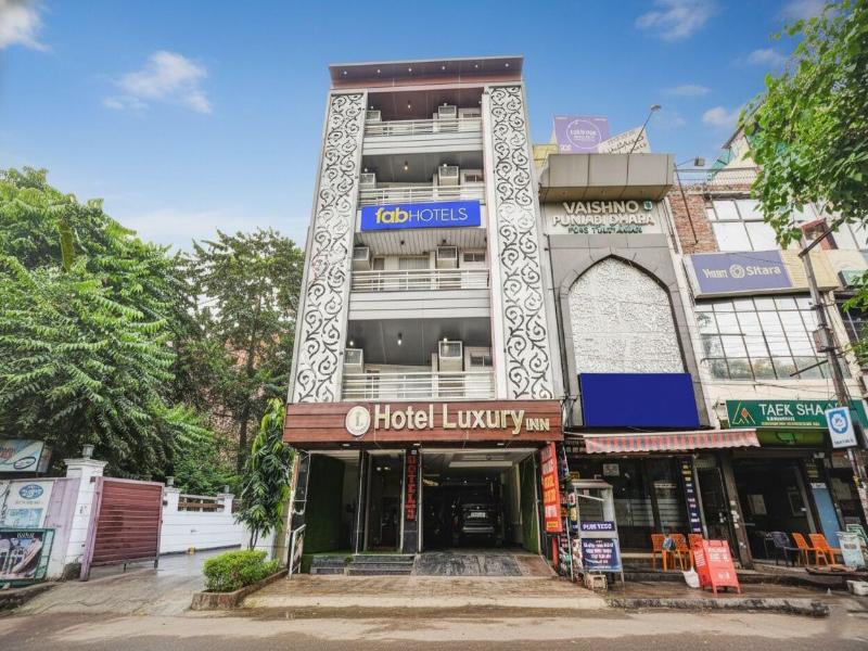 Fabhotel Luxury Inn Adarsh Nagar image