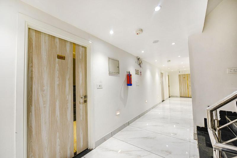 Fabhotel Luxury Inn Adarsh Nagar image