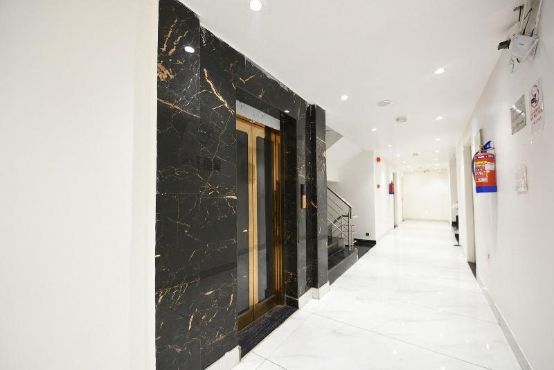 Fabhotel Luxury Inn Adarsh Nagar image