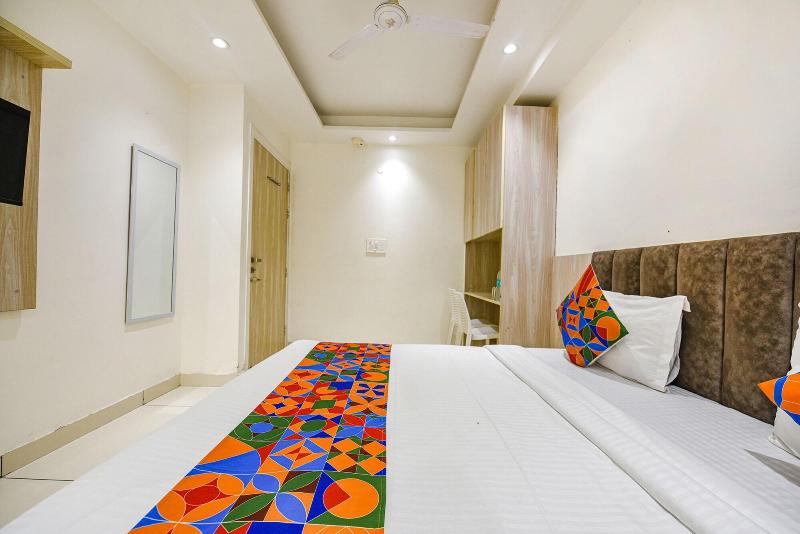Fabhotel Luxury Inn Adarsh Nagar image