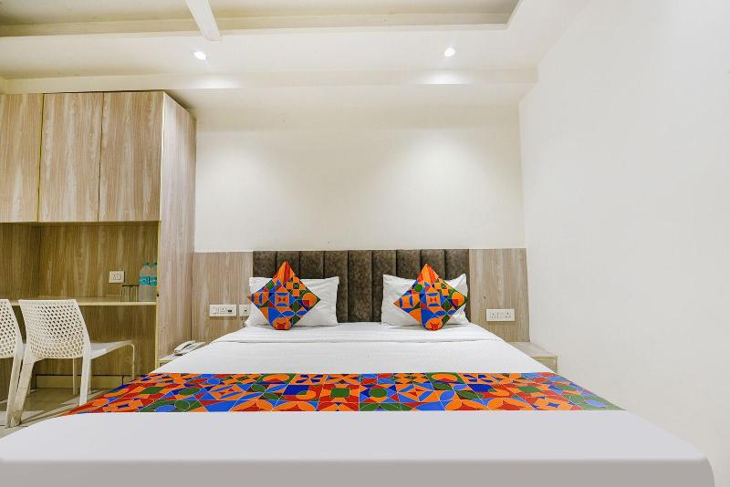 Fabhotel Luxury Inn Adarsh Nagar image