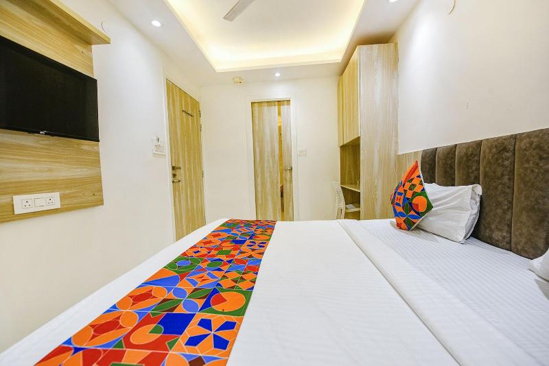 Fabhotel Luxury Inn Adarsh Nagar image