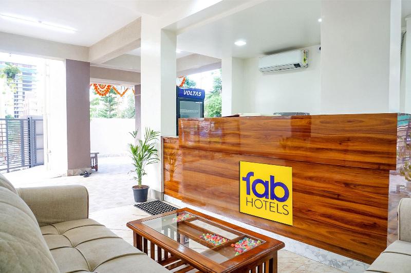 Fabhotel Falcon Executive image