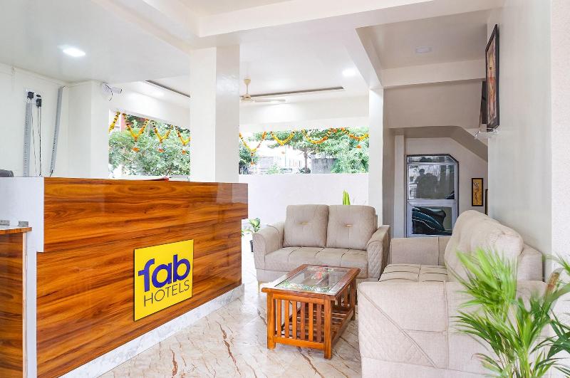 Fabhotel Falcon Executive image