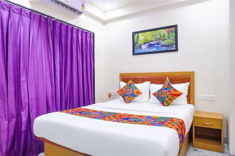 Fabhotel Falcon Executive image