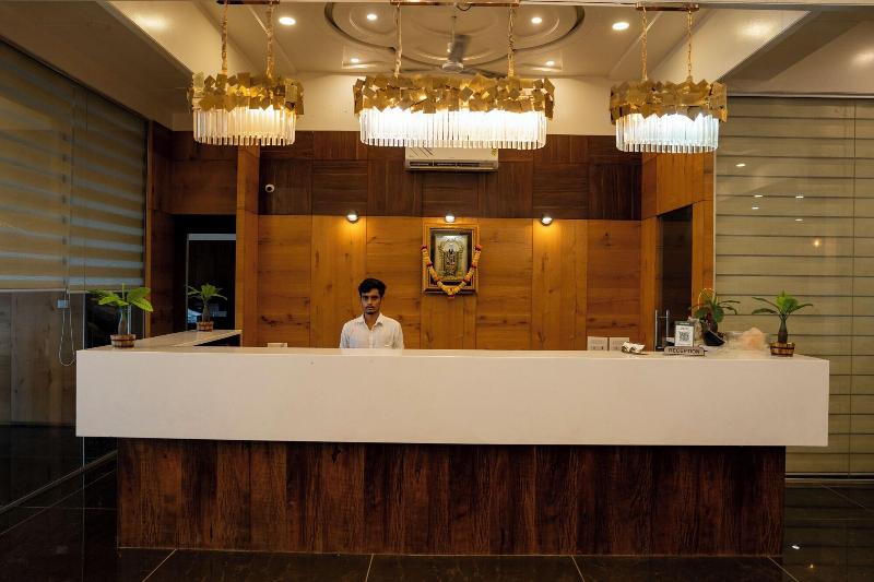 Hotel Grand Sarowar image