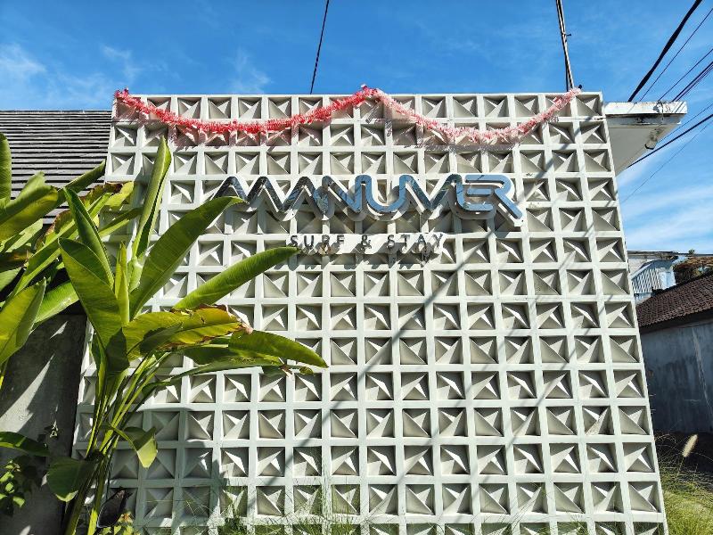 Manuver Surf And Stay Uluwatu Bali image