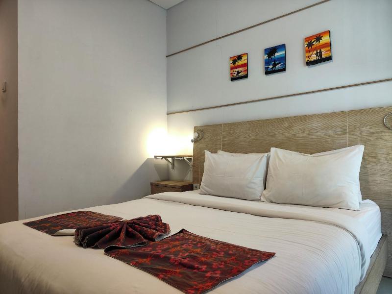 Manuver Surf And Stay Uluwatu Bali image