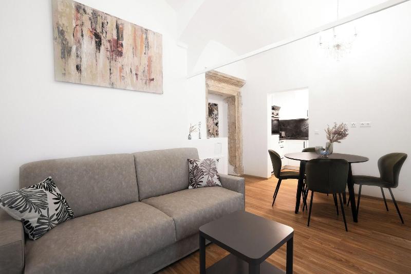 Easy Flat Villach Main Plaza image
