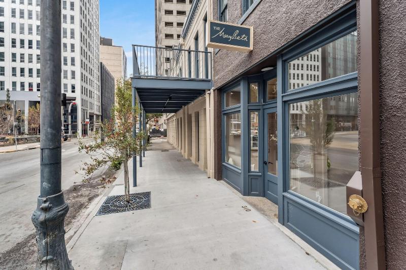The Mary Beth Hotel Gallery image