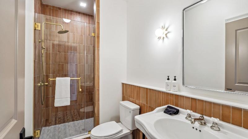 The Mary Beth Hotel Gallery image