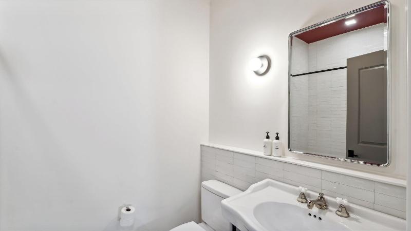 The Mary Beth Hotel Gallery image